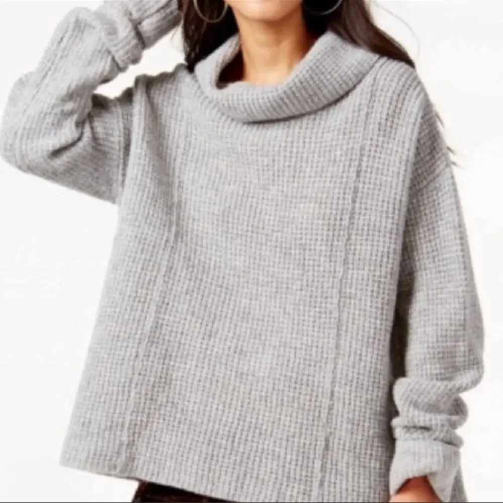 Free people 100% Wool Waffle knit Cowl Neck Sweater In Grey XS - Picture 2 of 9